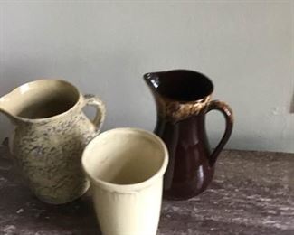 Three Pieces of Roseville Pottery https://ctbids.com/#!/description/share/157152