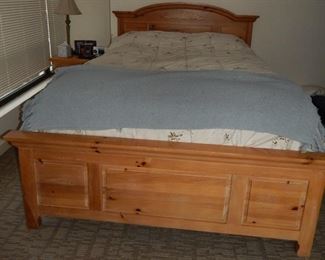 Broyhill Queen size bed