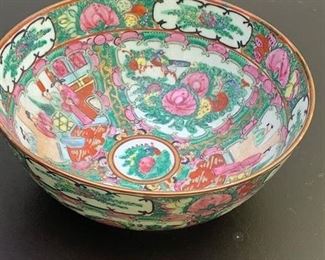 Asian highly decorated ceramic bowl