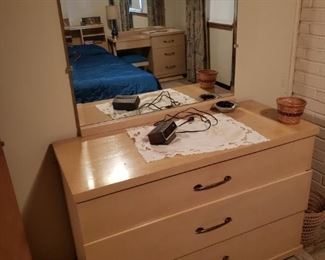 MCM dresser