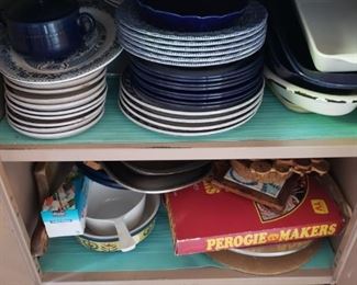 Blue dishes