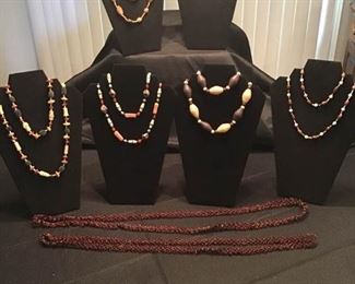 Lot of Hawaiian Themed Jewelry https://ctbids.com/#!/description/share/156310