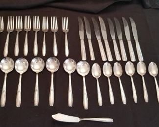 Stainless Flatware https://ctbids.com/#!/description/share/156338