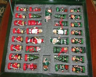 CHRISTMAS CHESS SET