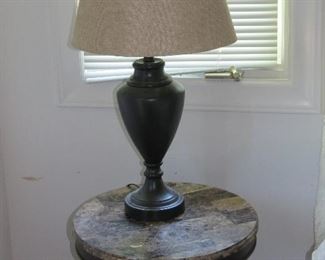SINGLE LAMP AND PAIR OF MARBLE TOP TABLES.