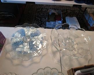 CAKE STANDS
