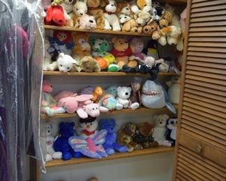 Beanie Babies/Stuffed Animals
