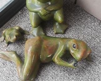 1974 Greenware Frogs. 