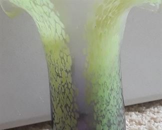 Telefloral Art Glass, Tulip vase. Dark purple and lime. 