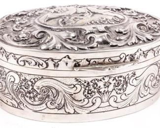 Lot 148 - Antique / Vintage Silver Cherub Lidded Box