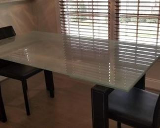 Glass Top Dining Table https://ctbids.com/#!/description/share/156340