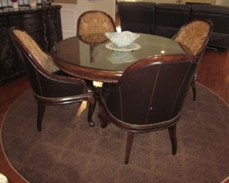 Raymour & Flanigan Kitchen/Dining Suite With Leather Seating