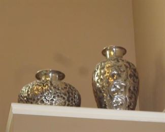 Tons & Tons Of Home Decor 
