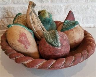 Concrete fruit bowl