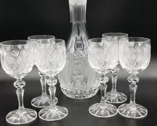 Decanter and 6 glasses