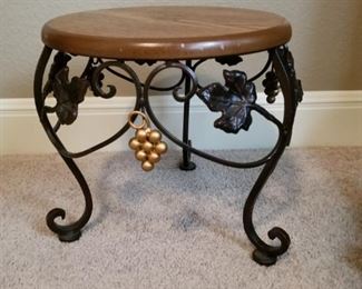 accent table