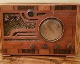 Antique radio