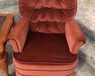 One of 2 swivel rockers available, sold separately