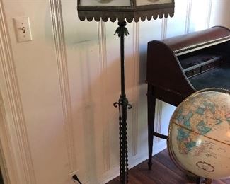 Metal base floor lamp with wonderful Currier and Ives panelled glass shade
