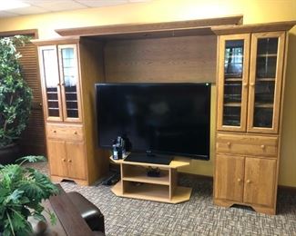 Storage cabinet (TV and stand NFS)