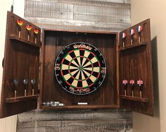 Dart board set