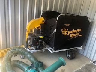 Cyclone Rake Leaf Sweeper