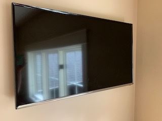 Samsung flat screen TV