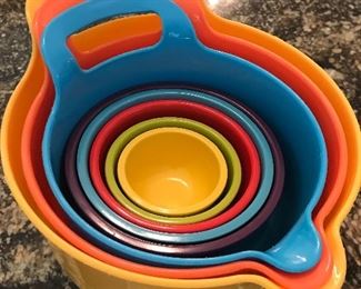 Measuring cups/bowls