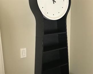 Storage display unit
