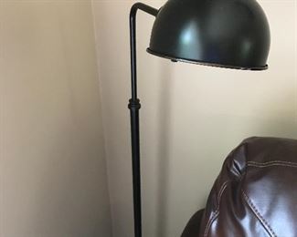 Floor lamp