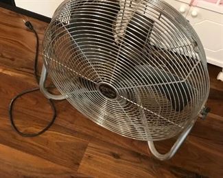 Metal box fan