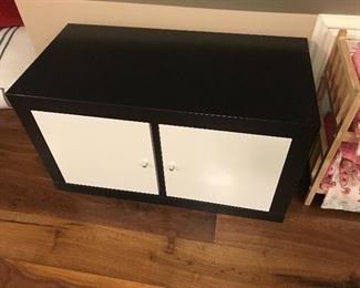Storage unit