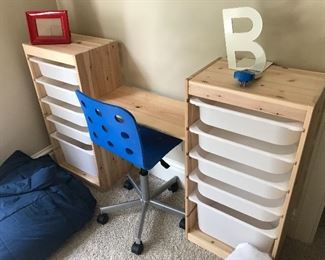 Child work/play area