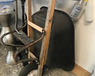 Wheel barrow