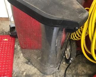 Trash can
