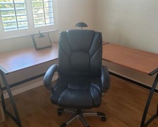 Desk w/ chair $150