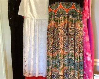 Ladies Clothing - Size 6 - Medium...