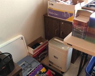 Shredder, Office supplies