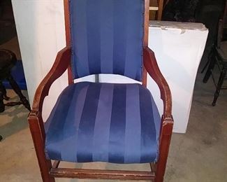 Rosewood armed chair