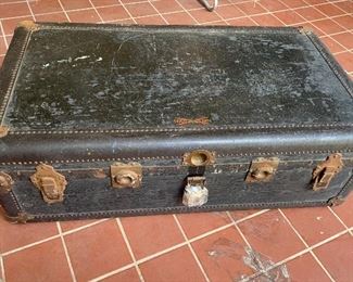 Vintage metal Hartmann suitcase