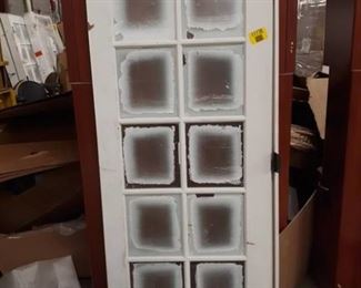 63" x 80" 20 Lite French Door w/ a Damaged frame.