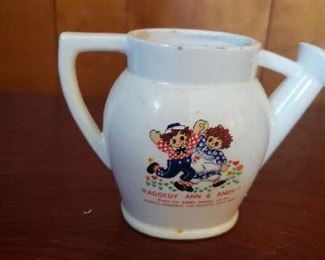 1976 Raggedy Ann and Andy watering pale