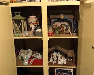 Christmas, Halloween and Easter items abound.