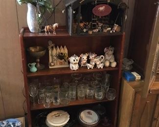 Stable full of miniature accessories; vintage cow-theme sugar, creamer, salt and pepper set.