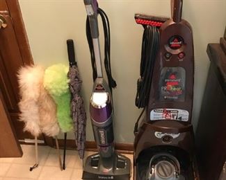 Bissell Proheat Pet 2x upright carpet cleaner; Bissell vacuum.