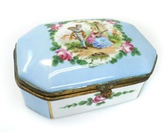 DELIGHTFUL HAND PAINTED ANTIQUE JEWELRY CASKET