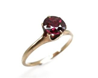 VICTORIAN 14K ROSE GOLD RASPBERRY RED STONE RING