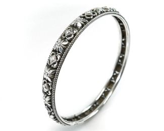 GORGEOUS STERLING SILVER BANGLE BRACELET