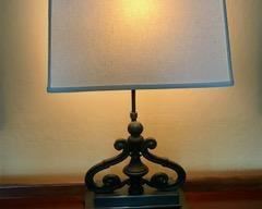 Delphine Style Console Lamp