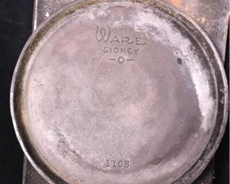 M047Wagner Ware  Griswold Cast Iron